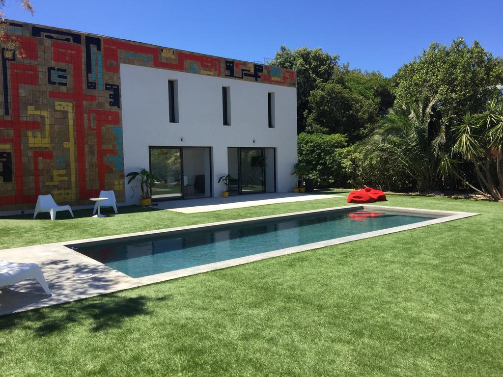 Le Cube Hotel Design A Hyeres Plage Avec Piscine Et Cuisine Exterior foto
